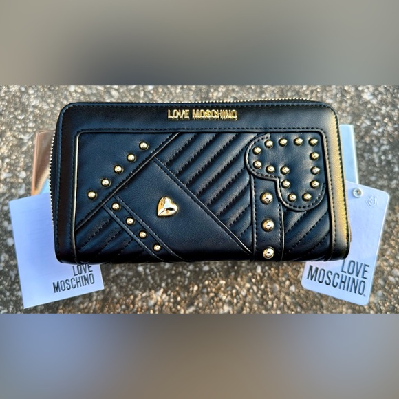 LOVE MOSCHINO!❤️Zip Around/ Black Faux Leather/Wallet w/gold hearts/studs - Picture 2 of 16